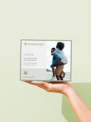 Hand,Holding,Blank,White,Box,Mockup,Give,Gift,On,Yellow